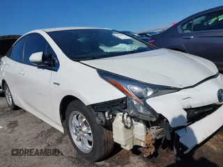 2018 Toyota Prius Two with VIN JTDKBRFU5J3076265, listed as a IAAI auction lot 41646990 with 216,021 mi miles. Bid and sale history available at carsss.com. Image 6.
