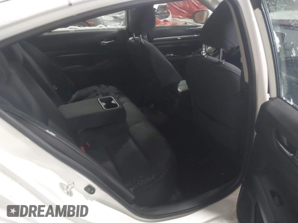 2019 Nissan Altima 2.5 SV with VIN 1N4BL4DV2KC146808, listed as a IAAI auction lot 41573414 with 52,213 mi miles. Bid and sale history available at carsss.com. Image 8.