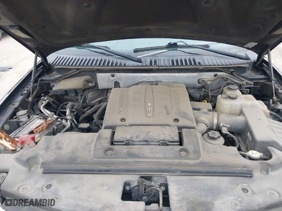 2012 Lincoln Navigator with VIN 5LMJJ2J50CEL04050, listed as a IAAI auction lot 41659496 with 177,120 mi miles. Bid and sale history available at carsss.com. Image 10.