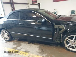 2013 Mercedes-Benz E 350 with VIN WDDKK5KF4DF194221, listed as a IAAI auction lot 41728305 with 108,060 mi miles and . Bid and sale history available at DreamBid. Image 13.