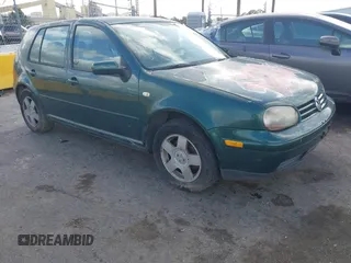 2000 Volkswagen Golf z VIN WVWGC21JXYW338538, wystawiony jako IAAI lot #41816769 z przebiegiem 177 792 mil mil oraz . Historia ofert i sprzedaży dostępna na DreamBid. Obrazek 1.