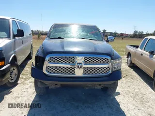 2017 Ram 1500 SLT z VIN 1C6RR6GGXHS786190, wystawiony jako IAAI lot #41822528 z przebiegiem 174 381 mil mil oraz . Historia ofert i sprzedaży dostępna na DreamBid. Obrazek 12.