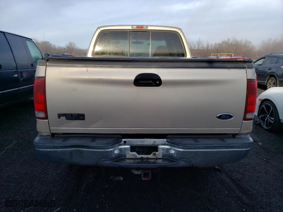 1999 Ford Super Duty F-250 XL with VIN 1FTNX21L0XEE04936, listed as a Copart auction lot 50220815 with NaN miles and Clean Title. Bid and sale history available at carsss.com. Image 6.