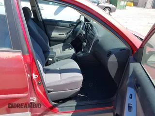 2006 Pontiac Vibe z VIN 5Y2SL65836Z421006, wystawiony jako IAAI lot #42211520 z przebiegiem 181 276 mil mil oraz . Historia ofert i sprzedaży dostępna na DreamBid. Obrazek 5.