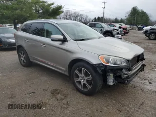 2015 Volvo XC60 T6 Premier Plus с VIN YV4902RC9F2571514, выставлен на аукционе Copart как лот 84289274 с пробегом 192 345 миль миль и Списание • Salvage title. История ставок и продаж доступна на DreamBid. Изображение 4.