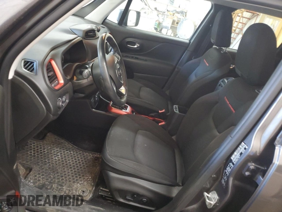 2021 Jeep Renegade Trailhawk with VIN ZACNJDC11MPM22564, listed as a Copart auction lot 50128745 with 30,738 mi miles and Salvage title. Bid and sale history available at DreamBid. Image 7.