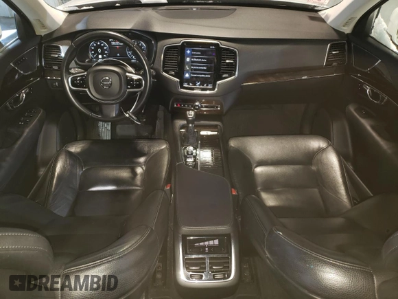 2017 Volvo XC90 Momentum with VIN YV4A22PKXH1122871, listed as a Copart auction lot 45676235 with 90,113 mi miles and Salvage Title. Bid and sale history available at carsss.com. Image 8.