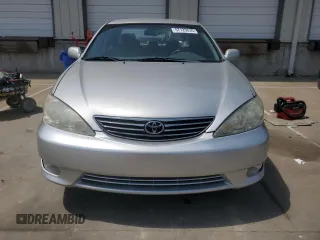 2005 Toyota Camry STD с VIN 4T1BE32K45U041477, выставлен на аукционе Copart как лот 57129635 с пробегом 216 497 миль миль и Списание • Salvage title. История ставок и продаж доступна на DreamBid. Изображение 5.