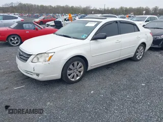 2007 Toyota Avalon XL with VIN 4T1BK36B17U199524, listed as a IAAI auction lot 42005419 with 237,086 mi miles and . Bid and sale history available at carsss.com. Image 2.