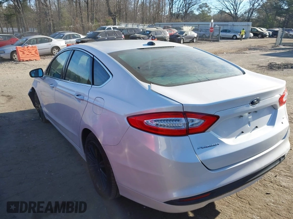 2014 Ford Fusion SE with VIN 3FA6P0HD5ER386781, listed as a IAAI auction lot 41814103 with 62,142 mi miles. Bid and sale history available at carsss.com. Image 3.