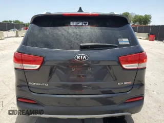 2016 Kia Sorento EX z VIN 5XYPH4A15GG008945, wystawiony jako Copart lot #63065415 z przebiegiem 98 524 mil mil oraz Czysty tytuł • Clean title. Historia ofert i sprzedaży dostępna na DreamBid. Obrazek 6.