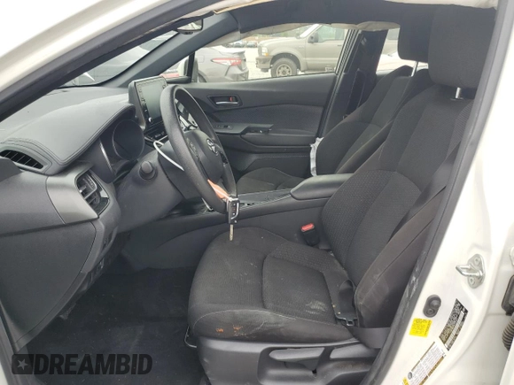 2019 Toyota C-HR XLE with VIN JTNKHMBX9K1059561, listed as a Copart auction lot 53568795 with 58,912 mi miles and Salvage Title. Bid and sale history available at DreamBid. Image 7.