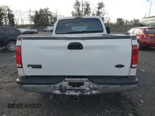 1999 Ford F-250 XL with VIN 1FTNX20F5XEC00435, listed as a IAAI auction lot 41137317 with 346,348 mi miles and . Bid and sale history available at DreamBid. Image 16.