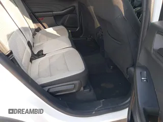 2024 Ford Escape Active с VIN 1FMCU0GN6RUA21360, выставлен на аукционе IAAI как лот 42295706 с пробегом 12 815 миль миль и . История ставок и продаж доступна на DreamBid. Изображение 8.