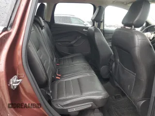 2018 Ford Escape Titanium z VIN 1FMCU0J93JUA70449, wystawiony jako Copart lot #59303245 z przebiegiem 165 907 mil mil oraz Szkoda całkowita • Salvage title. Historia ofert i sprzedaży dostępna na DreamBid. Obrazek 10.