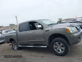 2006 Nissan Titan XE z VIN 1N6BA07A46N505410, wystawiony jako IAAI lot #42345334 z przebiegiem 267 891 mil mil oraz . Historia ofert i sprzedaży dostępna na DreamBid. Obrazek 13.