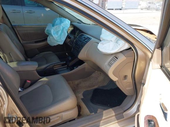 2002 Honda Accord EX z VIN 1HGCG16572A033397, wystawiony jako IAAI lot #42055022 z przebiegiem 225 073 mil mil oraz . Historia ofert i sprzedaży dostępna na DreamBid. Obrazek 5.