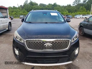 2017 Kia Sorento SX with VIN 5XYPK4A57HG237617, listed as a IAAI auction lot 42615886 with 135,484 mi miles and . Bid and sale history available at DreamBid. Image 12.