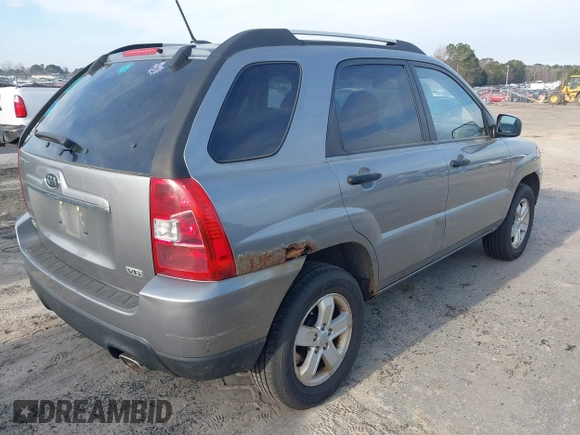 2010 Kia Sportage LX with VIN KNDKGCA36A7710107, listed as a IAAI auction lot 41846066 with 144,662 mi miles and . Bid and sale history available at carsss.com. Image 4.