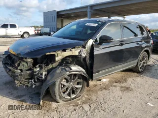 2022 Volkswagen Tiguan SE with VIN 3VV3B7AX2NM026049, listed as a Copart auction lot 43441145 with 27,816 mi miles and Salvage Title. Bid and sale history available at DreamBid. Image 1.