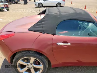 2006 Pontiac Solstice z VIN 1G2MB35B36Y116766, wystawiony jako Copart lot #57482765 z przebiegiem 173 564 mil mil oraz Szkoda całkowita • Salvage title. Historia ofert i sprzedaży dostępna na DreamBid. Obrazek 10.