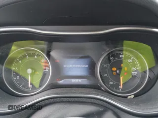 2019 Jeep Cherokee Limited с VIN 1C4PJLDX5KD406663, выставлен на аукционе IAAI как лот 42654588 с пробегом 55 635 миль миль и . История ставок и продаж доступна на DreamBid. Изображение 7.