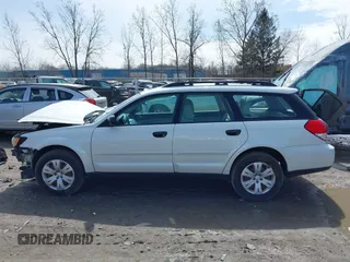 2009 Subaru Outback with VIN 4S4BP60C297340705, listed as a IAAI auction lot 41954340 with 111,794 mi miles. Bid and sale history available at carsss.com. Image 14.
