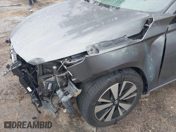 2019 Nissan Altima SL with VIN 1N4BL4EV5KC100548, listed as a IAAI auction lot 41750827 with 64,783 mi miles and . Bid and sale history available at DreamBid. Image 6.
