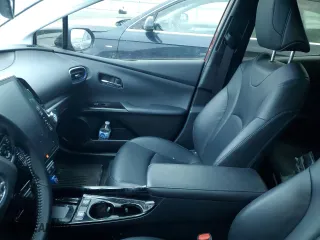 2022 Toyota Prius L Eco with VIN JTDKAMFU7N3158283, listed as a Copart auction lot 45386045 with 0 mi miles and Salvage Title. Bid and sale history available at carsss.com. Image 7.