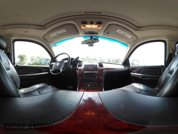 2008 Cadillac Escalade z VIN 1GYEC63868R143876, wystawiony jako IAAI lot #42177747 z przebiegiem 204 770 mil mil oraz . Historia ofert i sprzedaży dostępna na DreamBid. Obrazek 18.