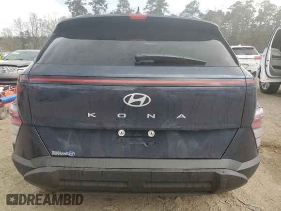 2025 Hyundai Kona SEL with VIN KM8HB3AB6SU214254, listed as a Copart auction lot 45133055 with 1,520 mi miles and Salvage Title. Bid and sale history available at carsss.com. Image 6.