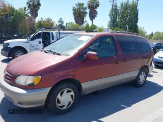 2002 Toyota Sienna LE z VIN 4T3ZF13C02U466267, wystawiony jako IAAI lot #42371050 z przebiegiem 282 395 mil mil oraz . Historia ofert i sprzedaży dostępna na DreamBid. Obrazek 6.