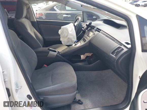 2014 Toyota Prius z VIN JTDKN3DP6E3050927, wystawiony jako IAAI lot #41871777 z przebiegiem 155 040 mil mil oraz . Historia ofert i sprzedaży dostępna na DreamBid. Obrazek 5.
