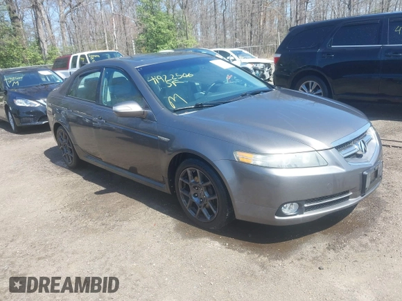 2008 Acura TL Type-S with VIN 19UUA76558A051303, listed as a IAAI auction lot 41922506 with 208,776 mi miles. Bid and sale history available at carsss.com. Image 1.