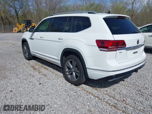 2019 Volkswagen Atlas SEL R-Line with VIN 1V2RR2CA1KC522035, listed as a IAAI auction lot 41939096 with 43,062 mi miles and . Bid and sale history available at DreamBid. Image 3.