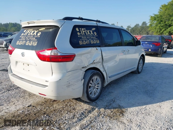 2015 Toyota Sienna XLE with VIN 5TDYK3DC5FS534913, listed as a IAAI auction lot 42052427 with 105,046 mi miles. Bid and sale history available at carsss.com. Image 4.