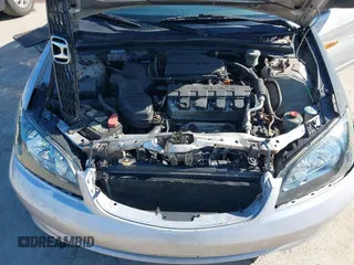 2004 Honda Civic LX with VIN 1HGEM22524L022246, listed as a IAAI auction lot 41589224 with 149,188 mi miles. Bid and sale history available at carsss.com. Image 10.