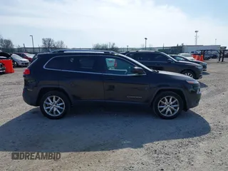 2014 Jeep Cherokee Limited with VIN 1C4PJLDB3EW279196, listed as a IAAI auction lot 41800887 with 114,542 mi miles. Bid and sale history available at carsss.com. Image 13.