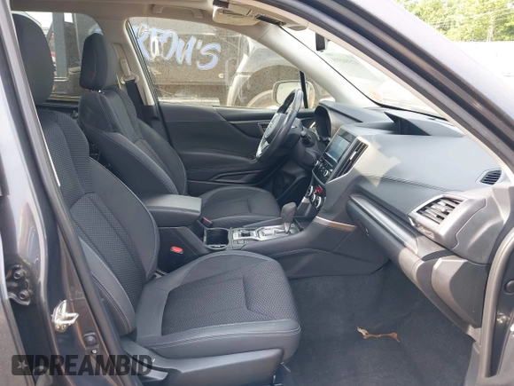 2020 Subaru Forester Premium with VIN JF2SKAJCXLH577546, listed as a IAAI auction lot 42594599 with 55,168 mi miles and . Bid and sale history available at DreamBid. Image 5.