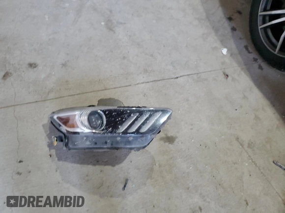 2017 Ford Mustang GT с VIN 1FA6P8CF3H5285009, выставлен на аукционе Copart как лот 46442455 с пробегом 135 971 миль миль и Списание • Salvage title. История ставок и продаж доступна на DreamBid. Изображение 14.