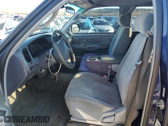 2000 Toyota Tundra SR5 with VIN 5TBRT3416YS010746, listed as a Copart auction lot 41377025 with 252,142 mi miles and Salvage Title. Bid and sale history available at DreamBid. Image 7.