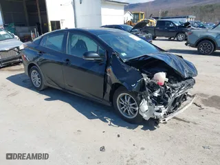 2016 Toyota Prius Four with VIN JTDKARFU4G3016330, listed as a IAAI auction lot 41661639 with 92,311 mi miles. Bid and sale history available at carsss.com. Image 1.