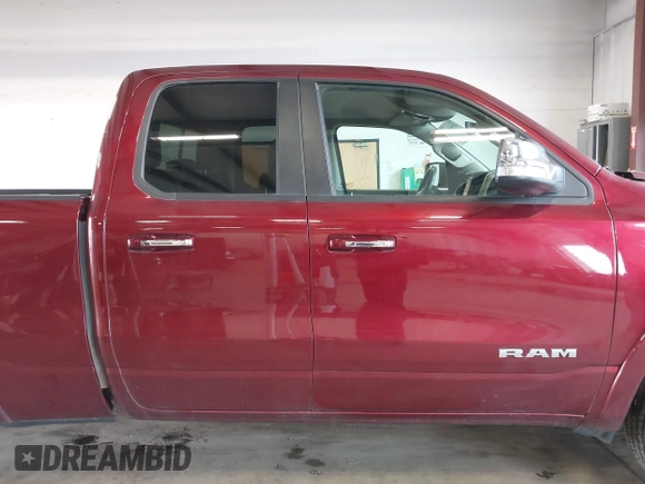 2019 Ram 1500 Laramie with VIN 1C6SRFDT0KN848897, listed as a IAAI auction lot 41993489 with 26,936 mi miles. Bid and sale history available at carsss.com. Image 13.