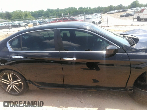 2016 Honda Accord Sport с VIN 1HGCR2F52GA035212, выставлен на аукционе IAAI как лот 42447406 с пробегом Не указан миль и . История ставок и продаж доступна на DreamBid. Изображение 13.