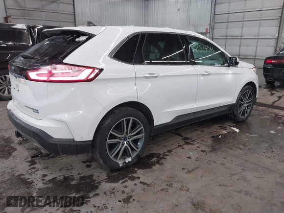 2020 Ford Edge Titanium with VIN 2FMPK4K96LBB31461, listed as a IAAI auction lot 41517961 with 140,018 mi miles. Bid and sale history available at carsss.com. Image 4.