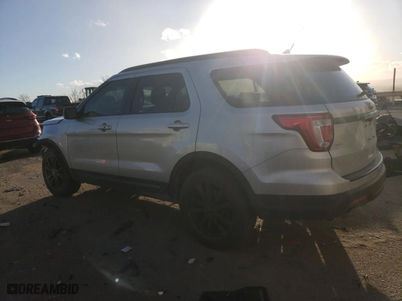 2018 Ford Explorer XLT with VIN 1FM5K7D88JGC54827, listed as a Copart auction lot 47766975 with 80,269 mi miles and Salvage Title. Bid and sale history available at carsss.com. Image 2.