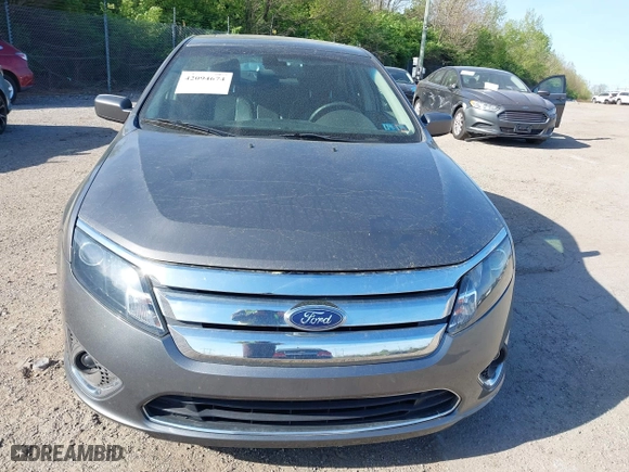 2011 Ford Fusion Hybrid with VIN 3FADP0L34BR290335, listed as a IAAI auction lot 42094674 with 171,391 mi miles. Bid and sale history available at carsss.com. Image 6.