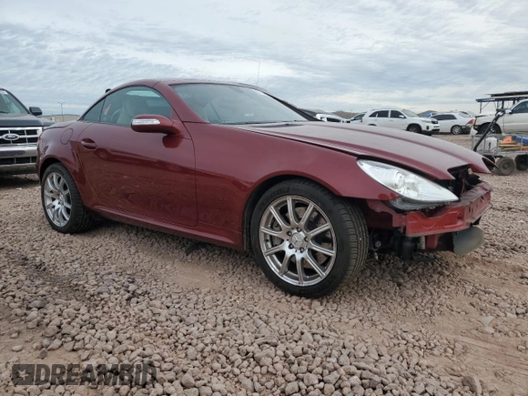 2007 Mercedes-Benz SLK 350 с VIN WDBWK56F57F139575, выставлен на аукционе Copart как лот 82769484 с пробегом 30 677 миль миль и Списание • Salvage title. История ставок и продаж доступна на DreamBid. Изображение 4.