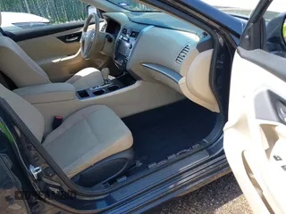 2015 Nissan Altima SL z VIN 1N4AL3AP6FC228753, wystawiony jako IAAI lot #41941800 z przebiegiem 133 443 mil mil oraz . Historia ofert i sprzedaży dostępna na DreamBid. Obrazek 5.