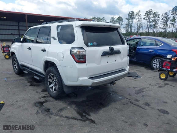 2019 Toyota 4Runner SR5 with VIN JTEBU5JR9K5649336, listed as a IAAI auction lot 41630764 with 88,451 mi miles. Bid and sale history available at carsss.com. Image 3.